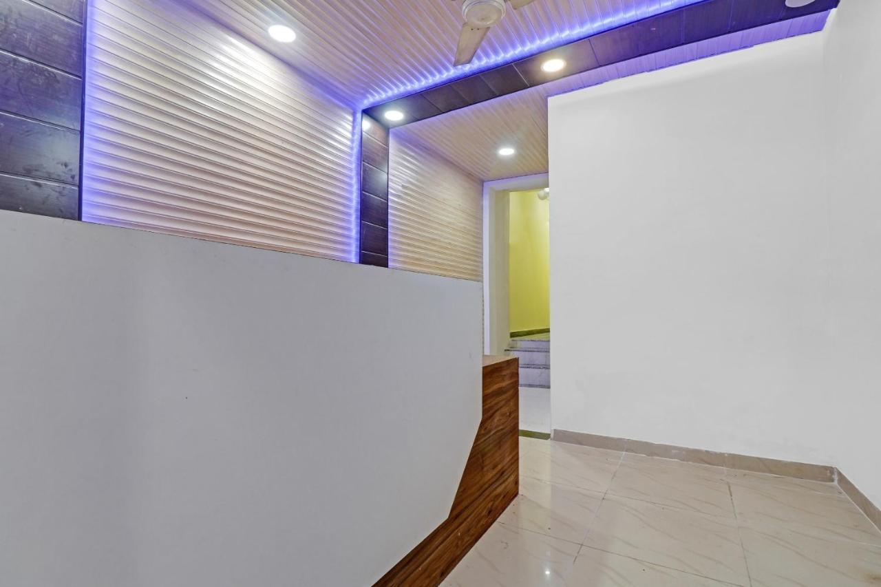 Collection O 82180 Pearl Inn Guest House Gwalior Exterior foto