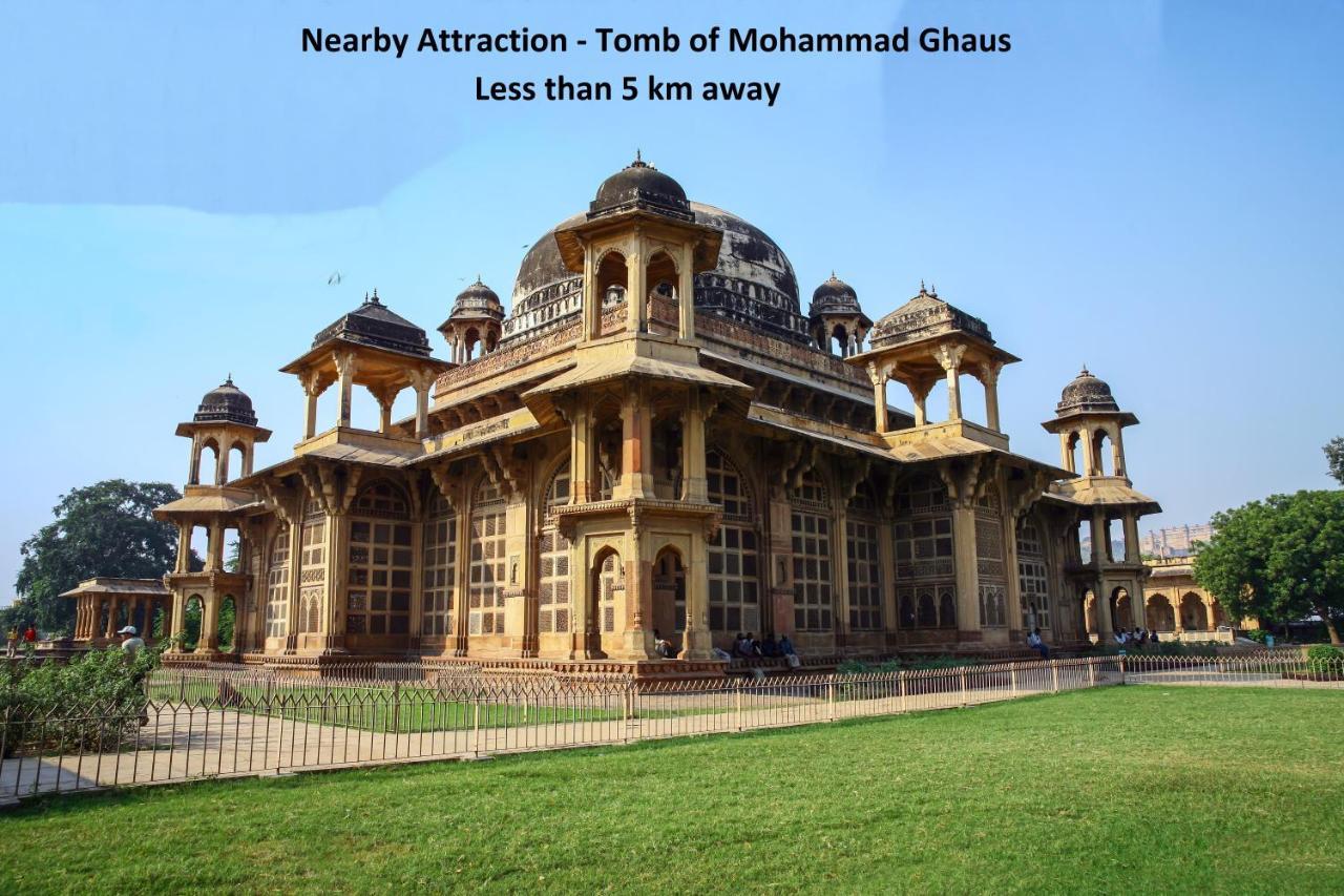 Collection O 82180 Pearl Inn Guest House Gwalior Exterior foto